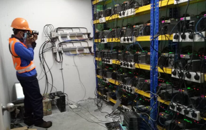 Bitcoin Miner Caught Stealing US$280,000 in Electricity