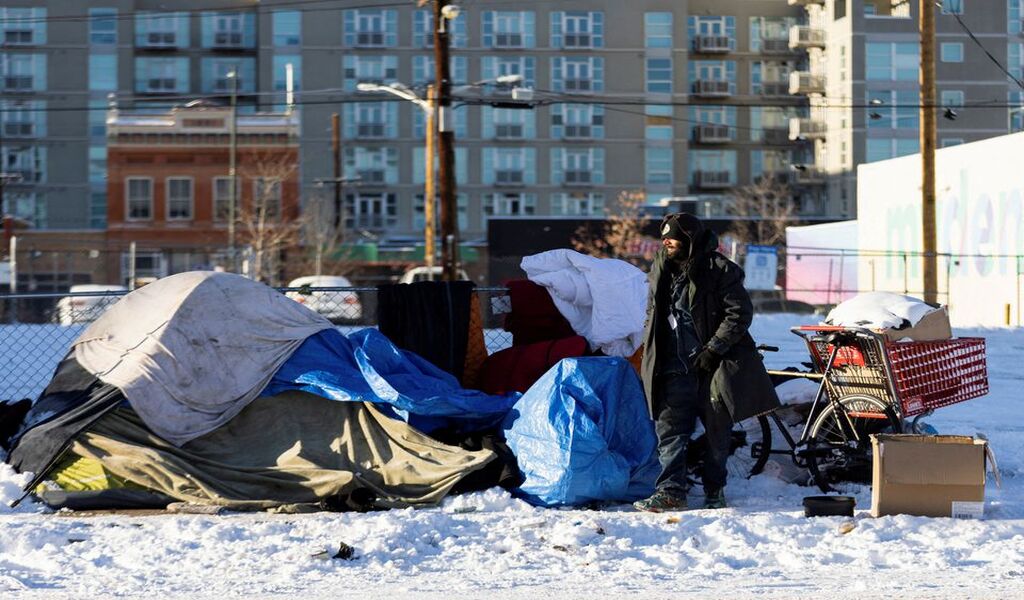 Blizzard In Buffalo, New York, Area Kills 13 People