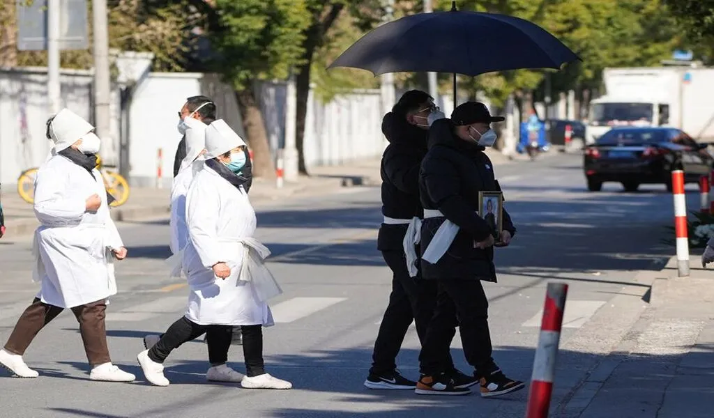 COVID Outbreak Pushes Hong Kong To Re-open China's Border