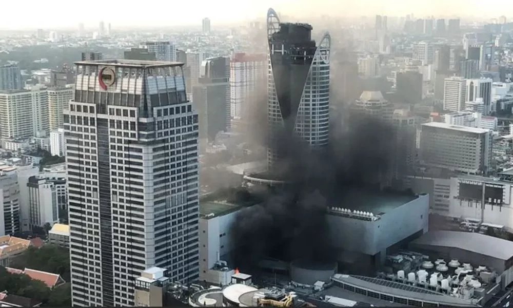 CentralWorld Shopping Mall Suffers A Small Fire in Bangkok