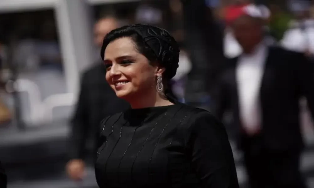 Iranian Officials Arrest Famous Oscar-Winning Actress For Supporting Protests