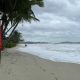 Over 2,000 Tourists Left Koh Samui by Plane Amidst the ongoing Huge Waves in Thailand