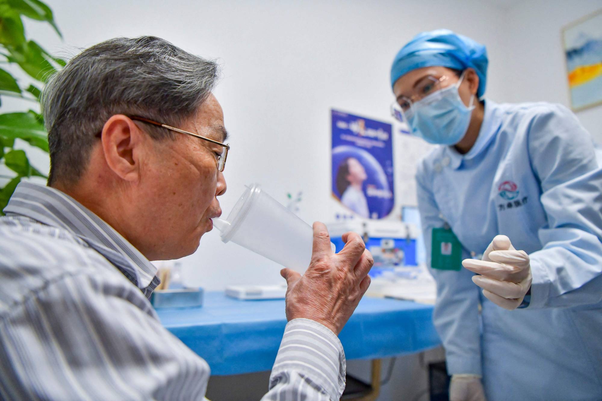 Elderly in China Refusing to Get Vaccinated Against COIVD-19