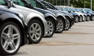 Auto Stocks Race For Profits