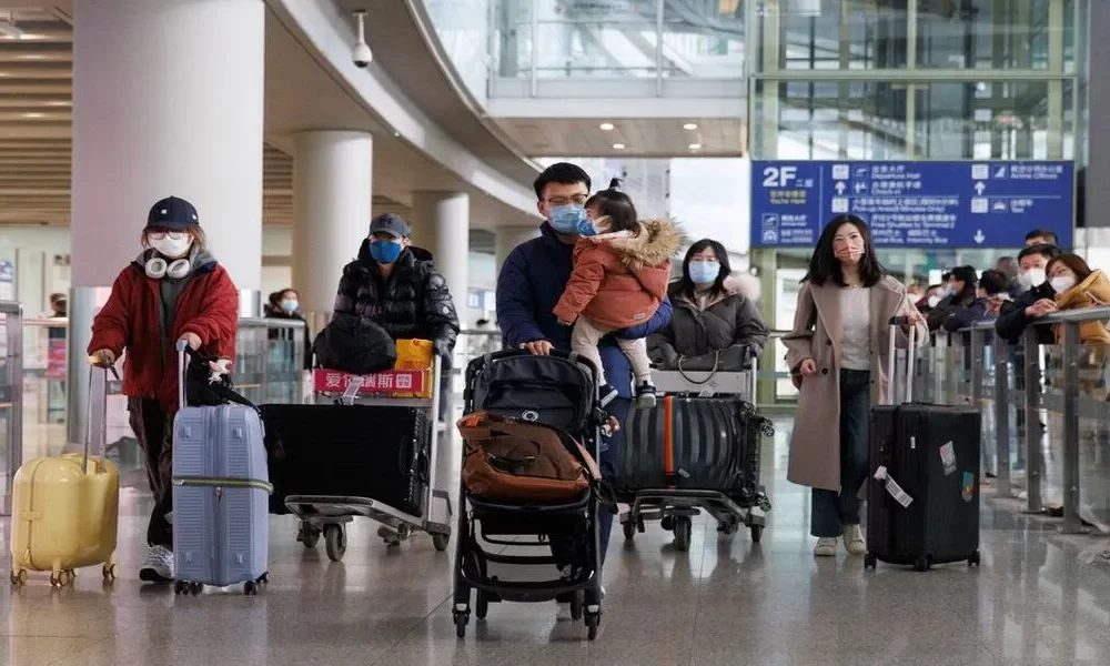 China Suspends Short-term Visas for Japan and South Korea Over COVID Curbs