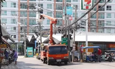 Pattaya's Mayor Paid for Streetlight Bulbs from his Own Pocket Because Taxes Weren't Collected