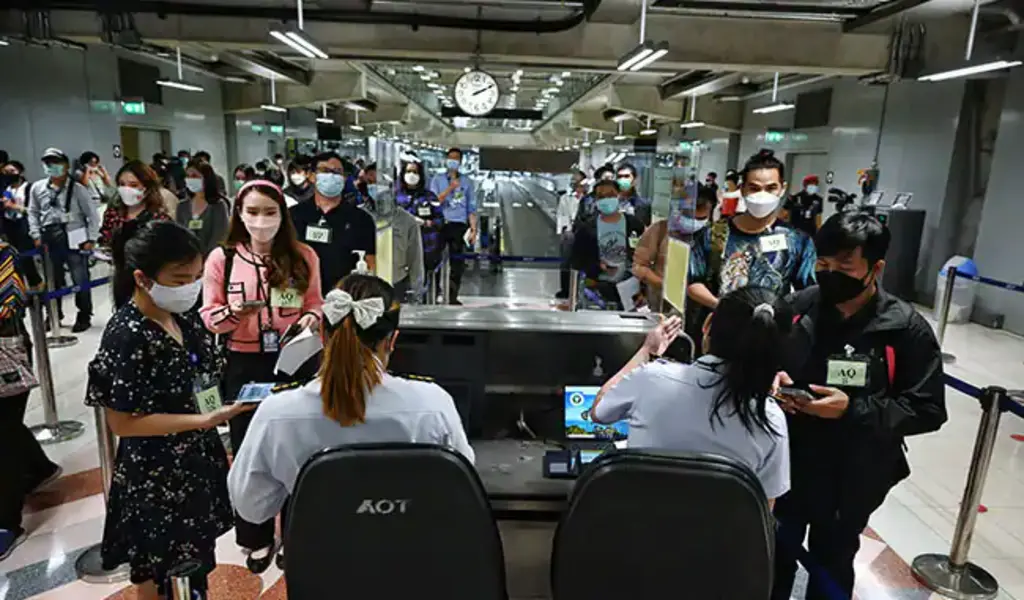 Thailand U-Turns on COVID Vaccination Rule for Visitors