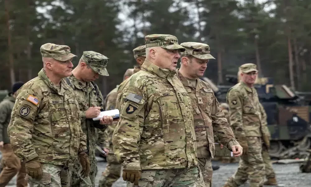 Ukraine's Top Military Chief Meets US Military Chief For 1st Time In Person