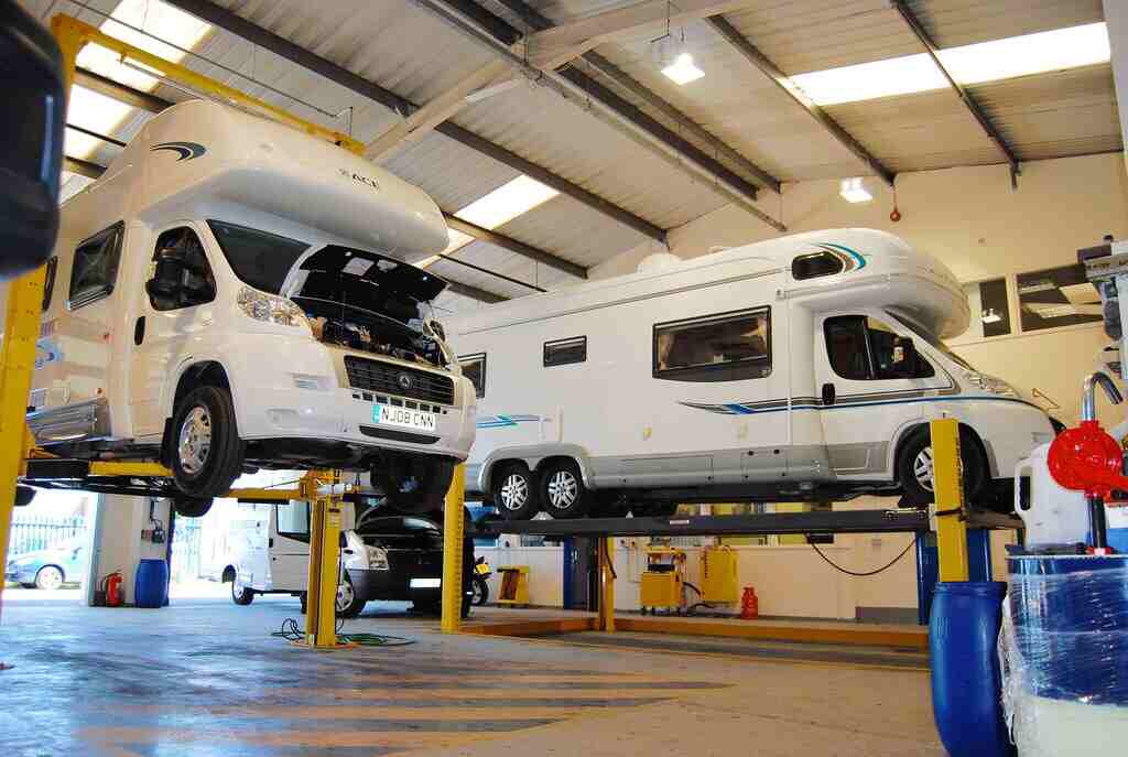 caravan service