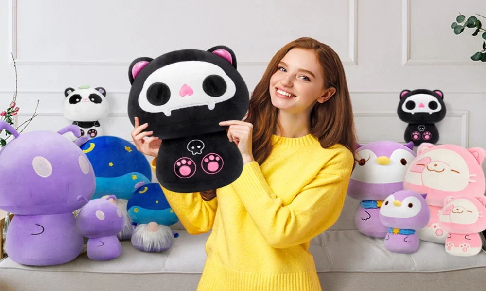How Kawaii Plushies Became a Trend in Streetwear
