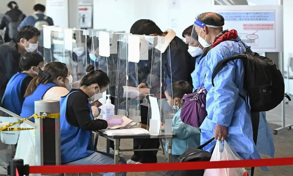 Japan to ease COVID-19 border controls for Chinese tourists