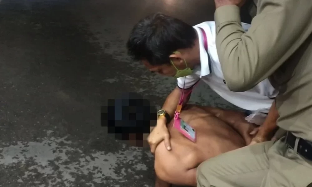 Naked Man Causes Chaos at a Convenience Store in Thailand