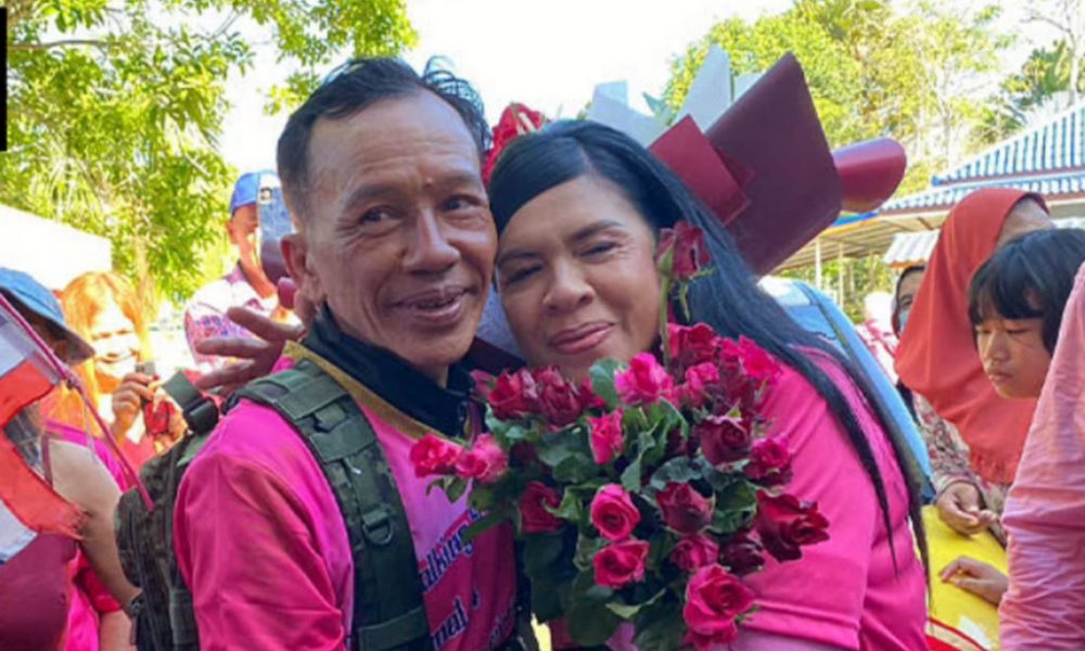 Farmer Walks 1200 Kilometers to Marry Sweetheart in Thailand