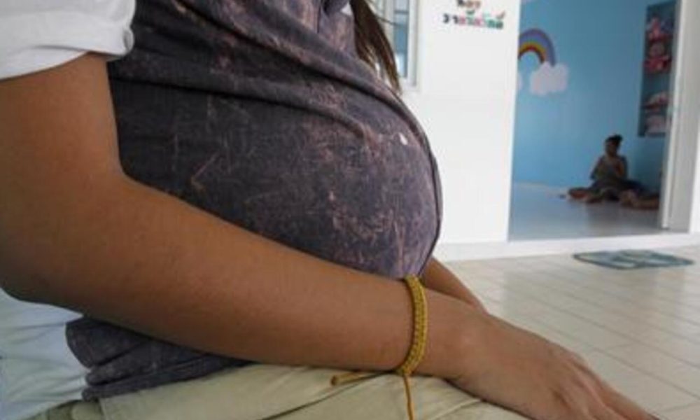 Thailand's Education Minister Protects Pregnant Students