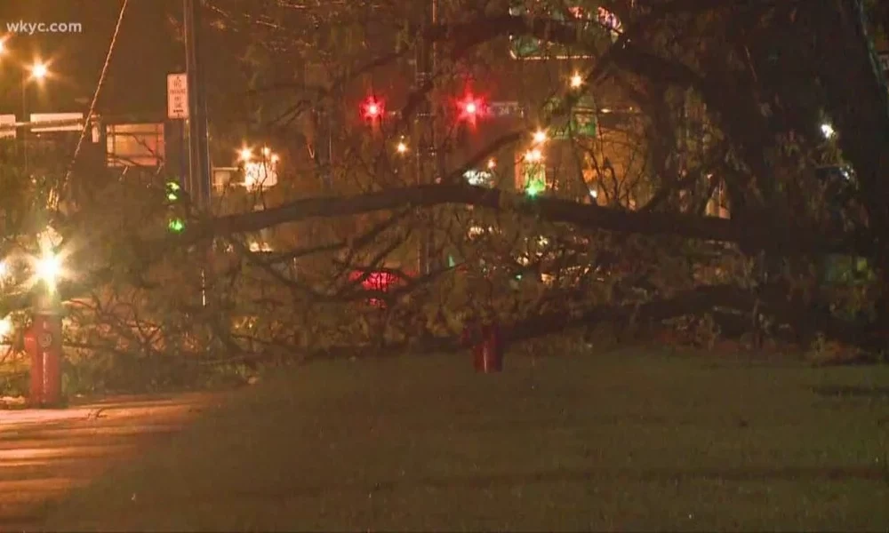 Power Outages Sweep Across Northeast Ohio Due to Strong Winds and Storms