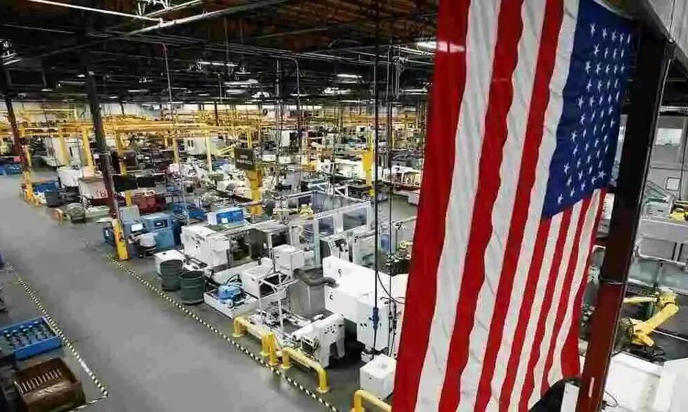 Gold Price Rises As U.S. Manufacturing PMI Drops To 46.3