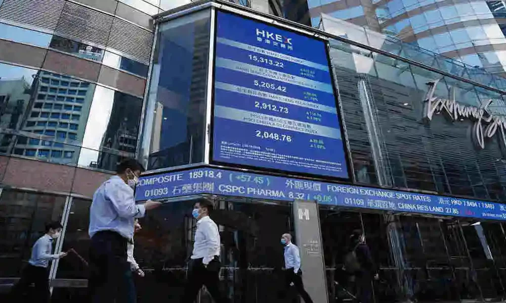 Jobs Data Raises Likelihood Of Fed Rate Hike, Lowering Asian Shares