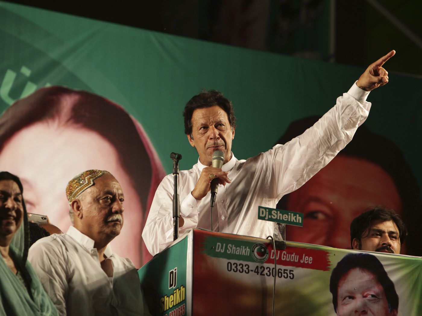 Pakistan Court Orders Elections in 2 Provinces