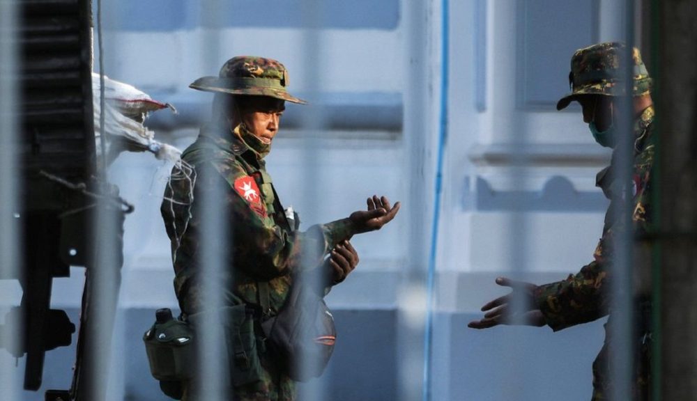 Thai Government Criticized for Forcibly Repatriating 3 Myanmar Resistance Fighter