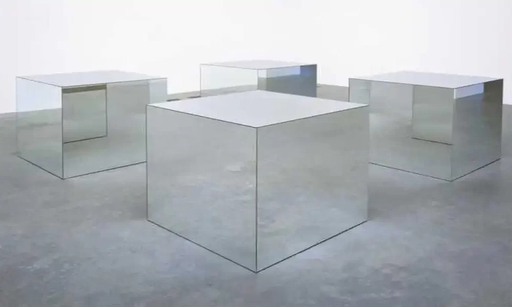 Understanding Minimalist Art: Key Characteristics and Techniques