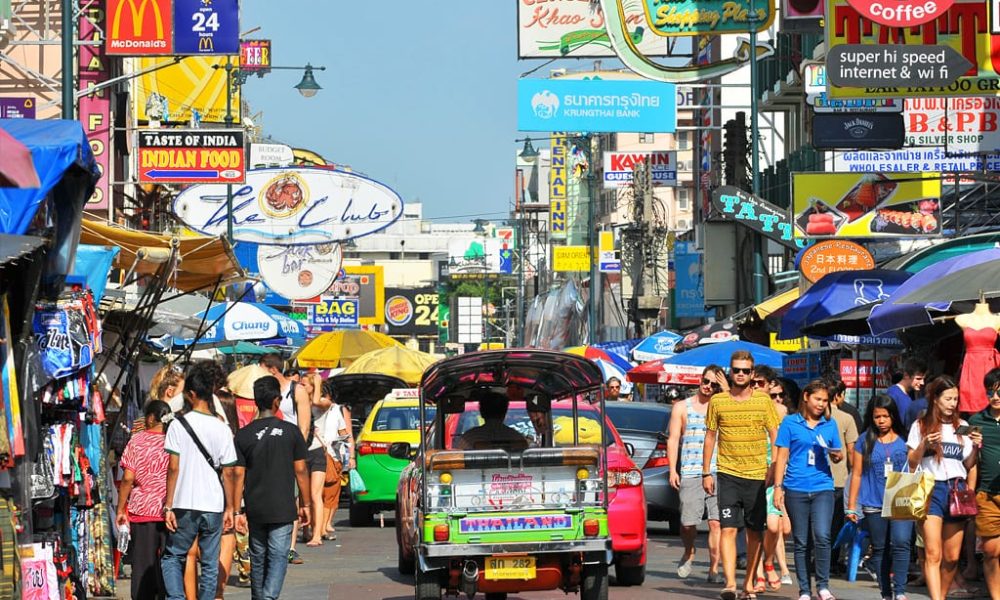 Top 20 Reasons Why Everyone is Moving to Bangkok