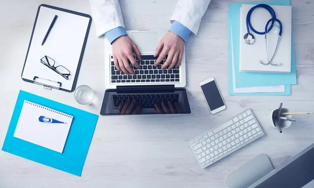 Get Certified from Home: The Benefits of BLS Certification Online