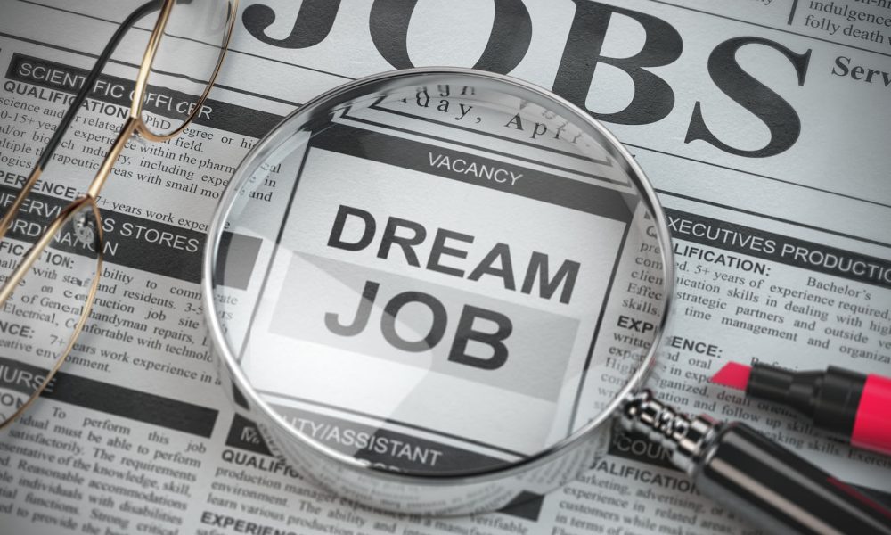 How to Attract The Best Employees in 2023