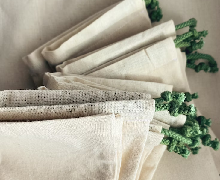 Customized Bag Making Machines: Meeting the Unique Needs of Retailers and Consumers Alike