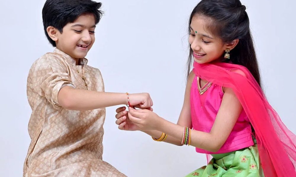Brother and Sister Duos Can Relate to During Raksha Bandhan, Rakhi