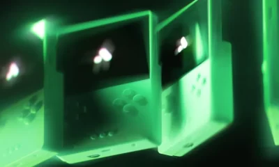 Analogue's Modern-Day Game Boy Glows In The Dark