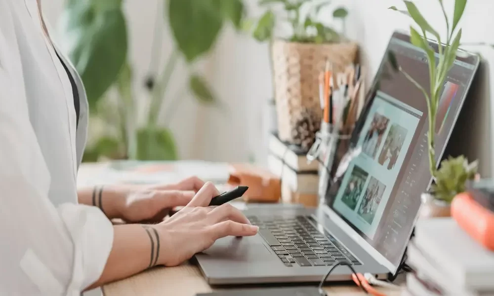Elevating Italian Enterprises - Windows Server 2019 and RDS CAL 2022 as the Melodic Ensemble of Success