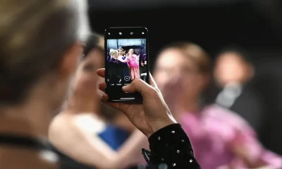 How Ordinary People Get Celebrity Status Through Social Media