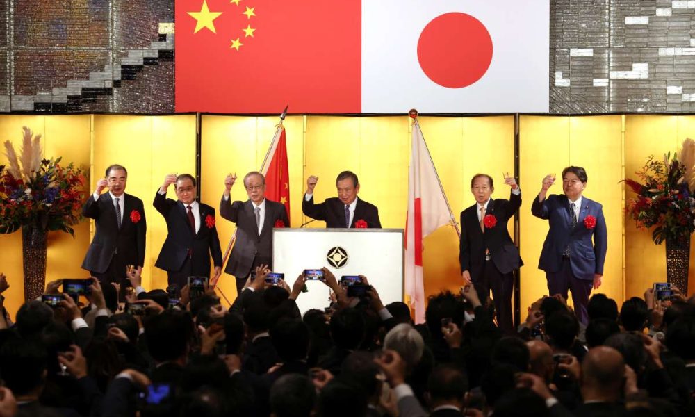 China Being Left Behind by Japan in the Race for Investor Capital
