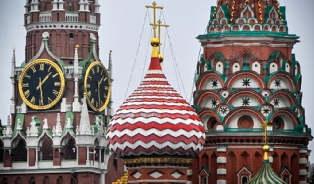 Russia Bans British Nationals and Journalists in Retaliation for UK Sanctions
