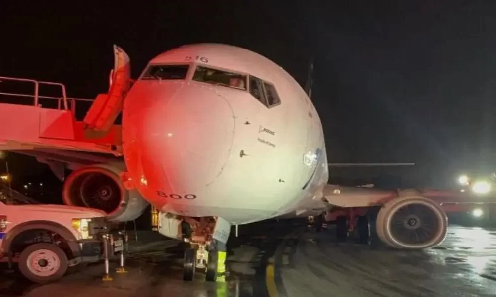 During Storm Hillary, Alaska Airlines Boeing 737 Suffers Extreme Damage On Landing