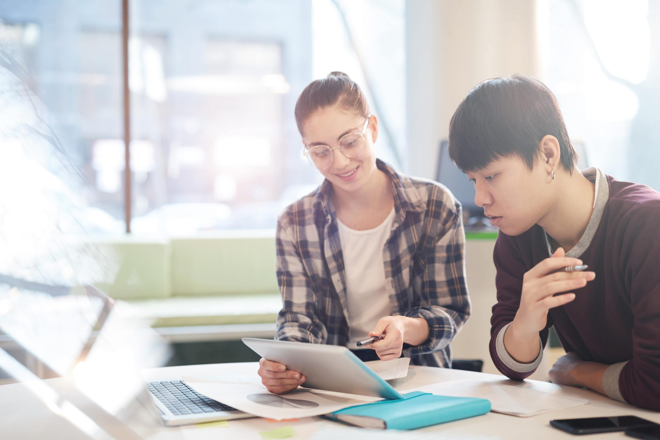How GP Tuition Preps Singapore JC Students For A-Levels Success
