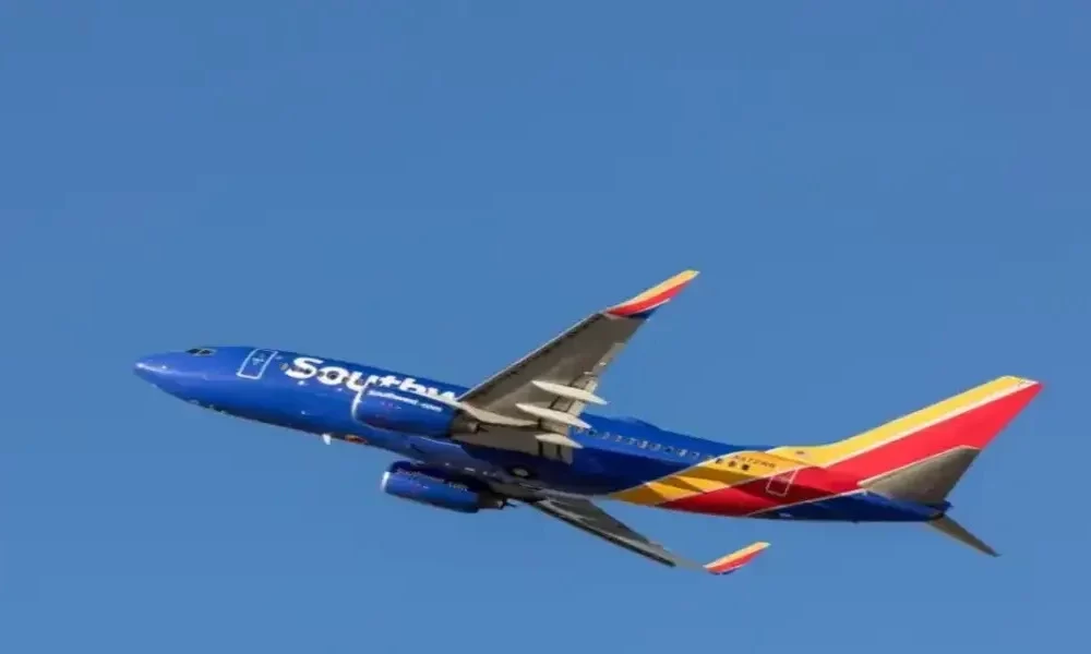 Southwest Airlines Boeing 737 Returns To Houston With Engine Fire Warning