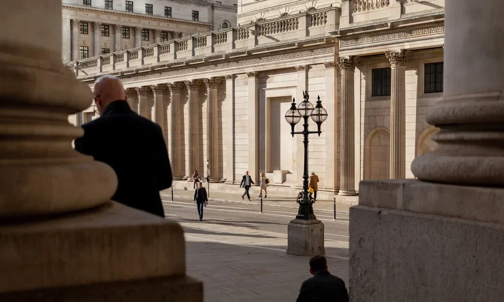 Bank of England Decision on Interest Rates and Inflation Strategy