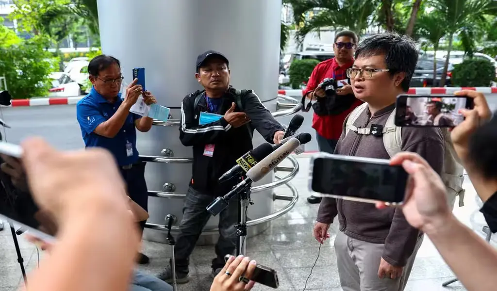 Human Rights Lawyer Arnon Nampa Sentenced to 4 Years in Thailand