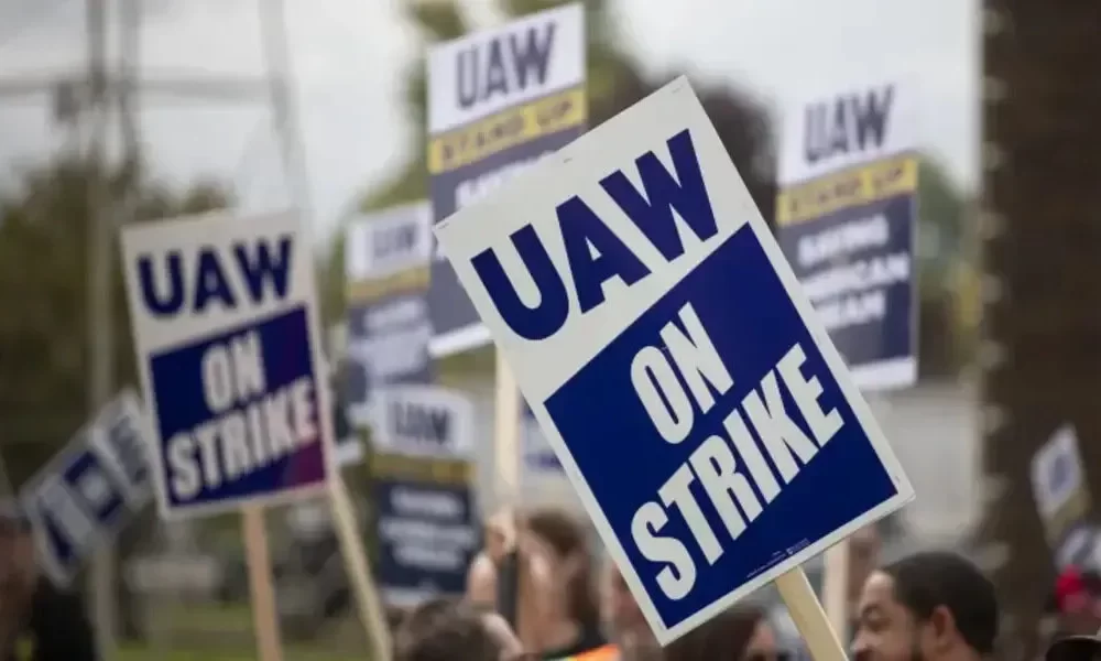 GM's Stock Drops To 3-Year Low After UAW Strike