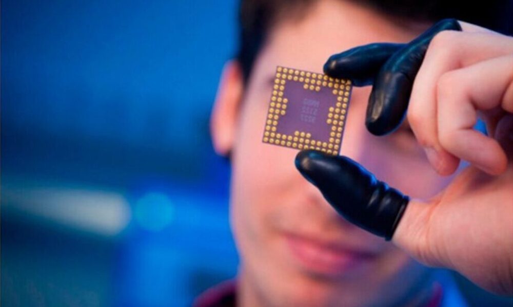 Electronic Components Distributors