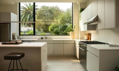 Kitchen Islands: Maximizing Space and Functionality