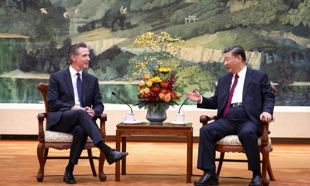 Pro-China California Governor Gavin Newsom Meets with Xi Jinping