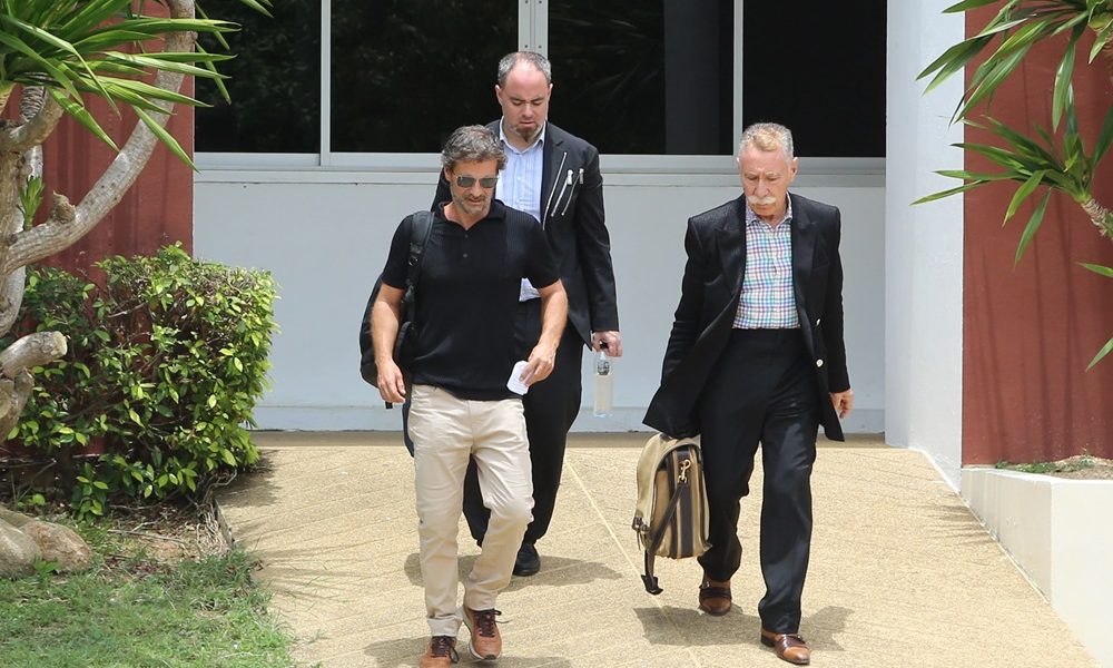 Spanish Actor Rodolfo Sancho Visits Son Accused of Murder in Koh Samui