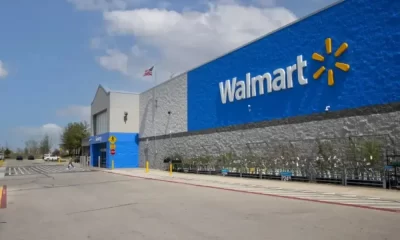 As Walmart Gives a Cautious Outlook On Consumer Spending, Its Shares Fall