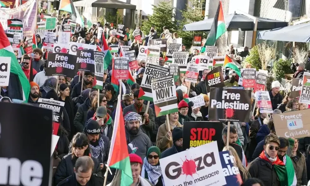 Pro-Palestinian Protest in London Calls for Permanent Ceasefire in Gaza Strip