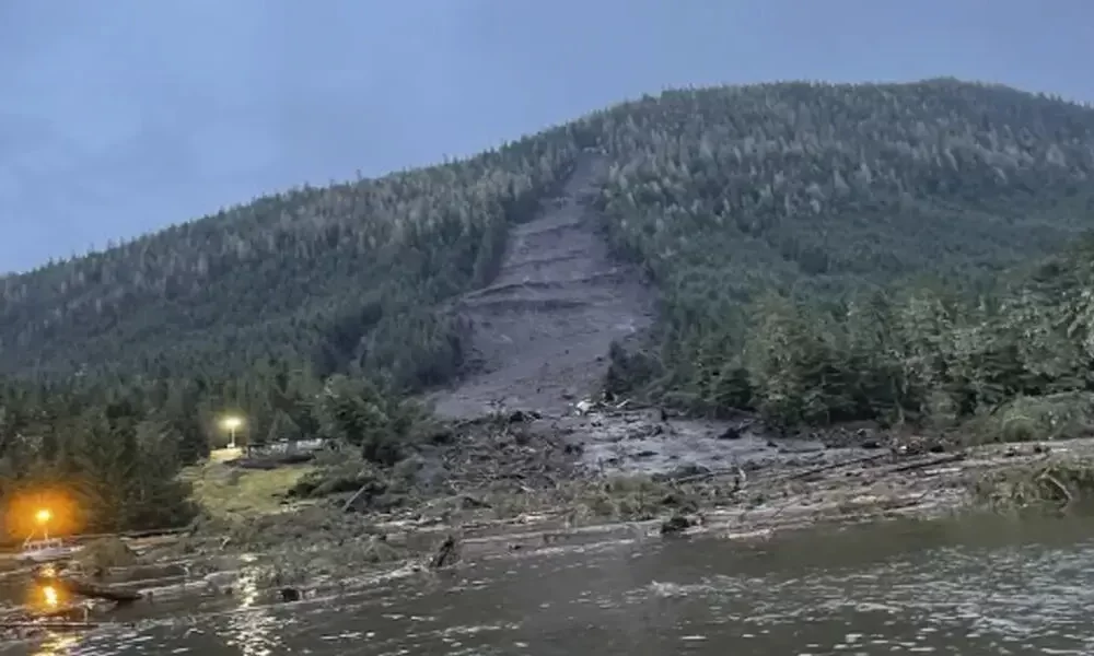 A Landslide In Alaska Kills At Least 3 People And Others Are Missing