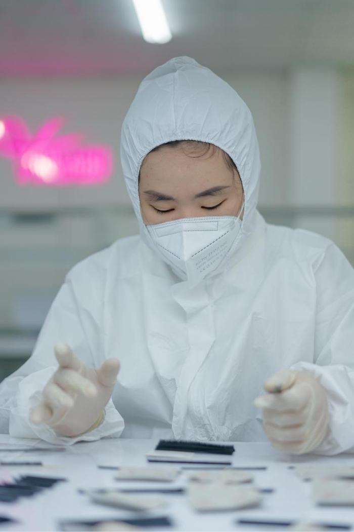  Eyelash Manufacturer