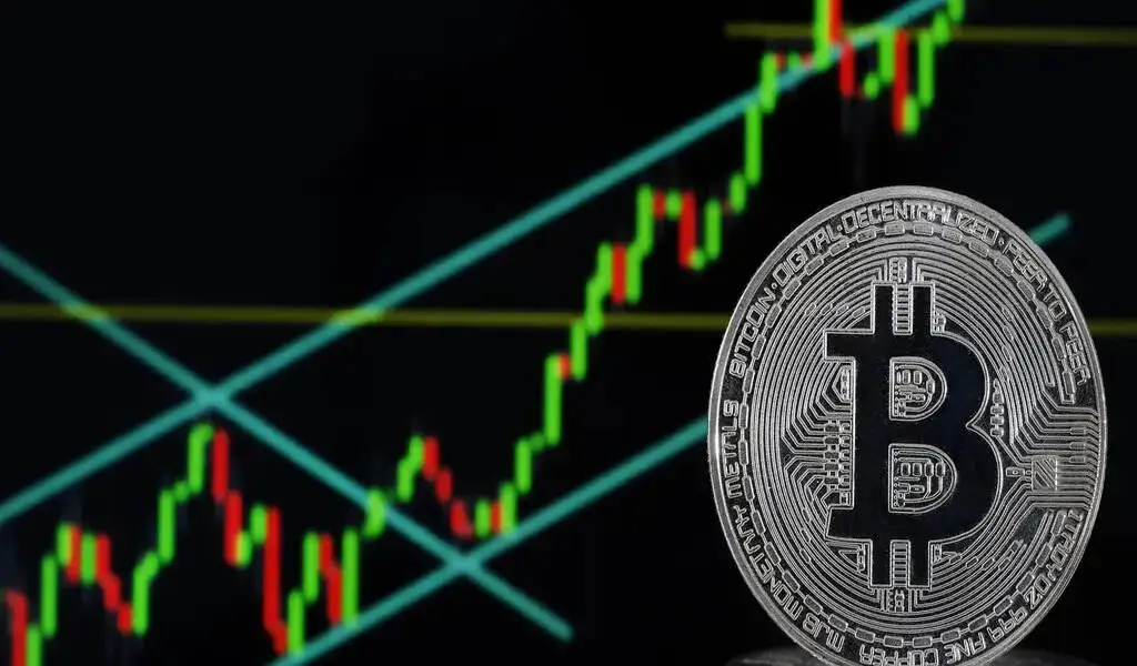 Analyst Predicts 2023 Altcoin Bull Cycle To Favor ETH, LINK, Arbitrum, And Optimism.