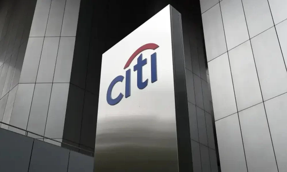Citigroup To Close Municipal Underwriting And Market-Making Unit, Per Memo.